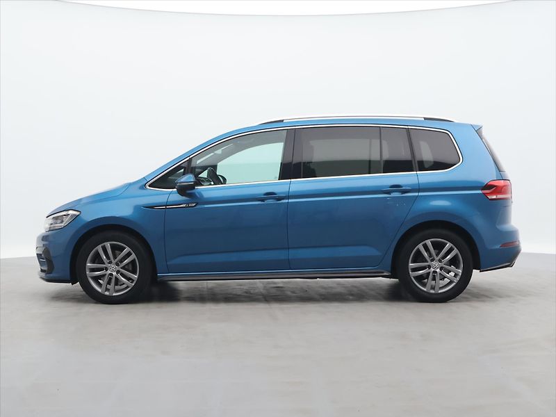 Volkswagen Touran 2,0 TDI 110kW R-Line DSG CZ - fotka 4 z 38
