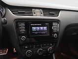 Škoda Octavia (2014) RS 2.0 TDI, Automat, Navi - náhled 16