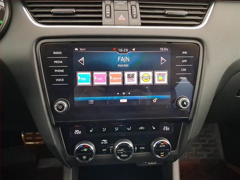 Škoda Octavia (2018) Scout 1.8 TSI, 4X4, Automat - fotka 12 z 23