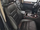 Volkswagen Touareg (2010) 3.0 TDI, 4X4, Automat, Navi - náhled 9