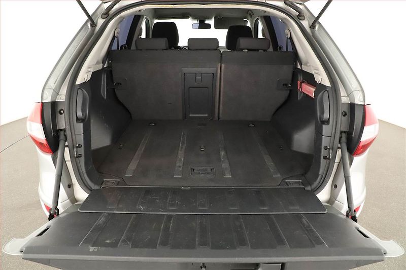 Renault Koleos (2009) 2.0 dCi, 4X4, nová STK - fotka 12 z 13