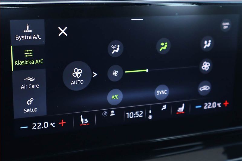 Škoda Octavia (2022) 1.0 TSI, Tempomat - fotka 16 z 25