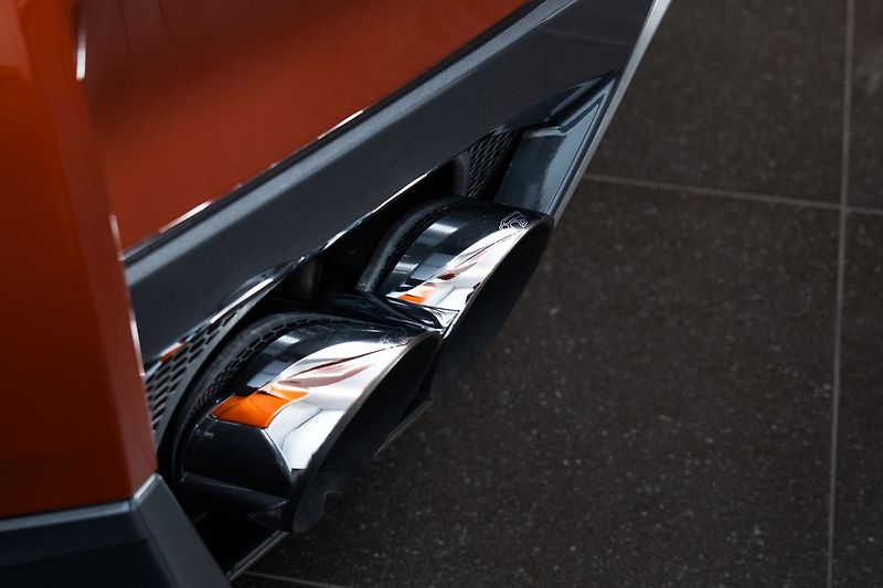 Nissan GT-R R35 BOSE - fotka 26 z 27