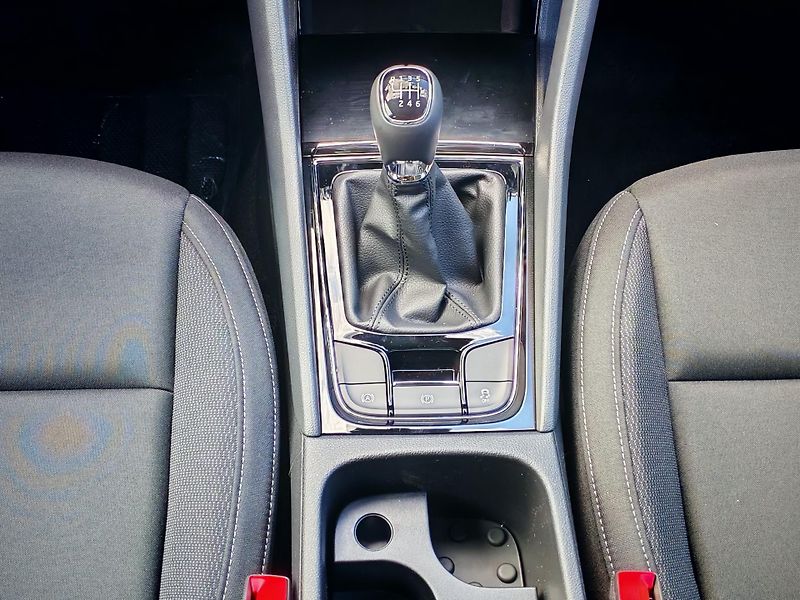 Škoda Karoq (2026) Classic, 110kW, MP - fotka 9 z 19