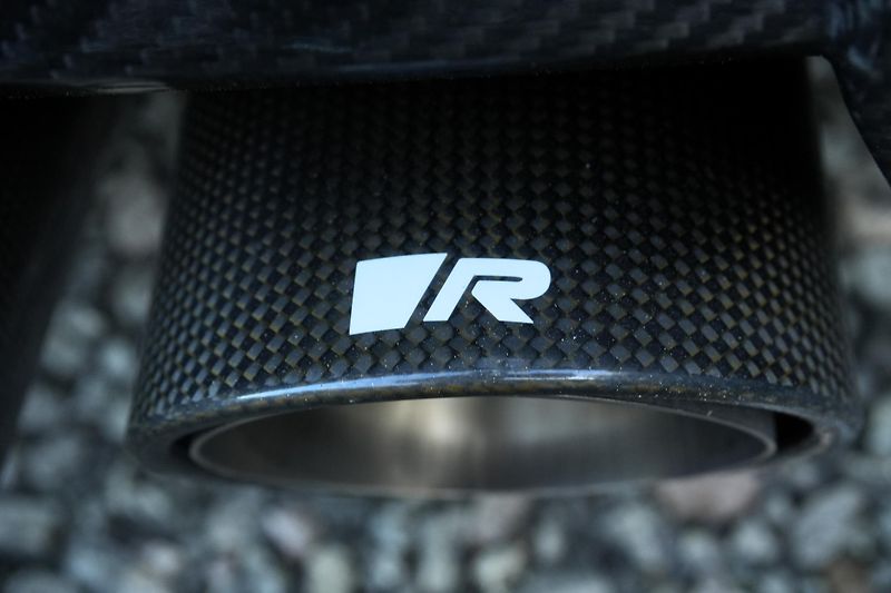 BMW M3 Competition xDrive, Ventilace - fotka 39 z 39