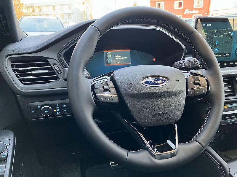 Ford Tourneo Custom (2026) Active L1, Tourneo, 2.0 EcoBlu - fotka 12 z 28