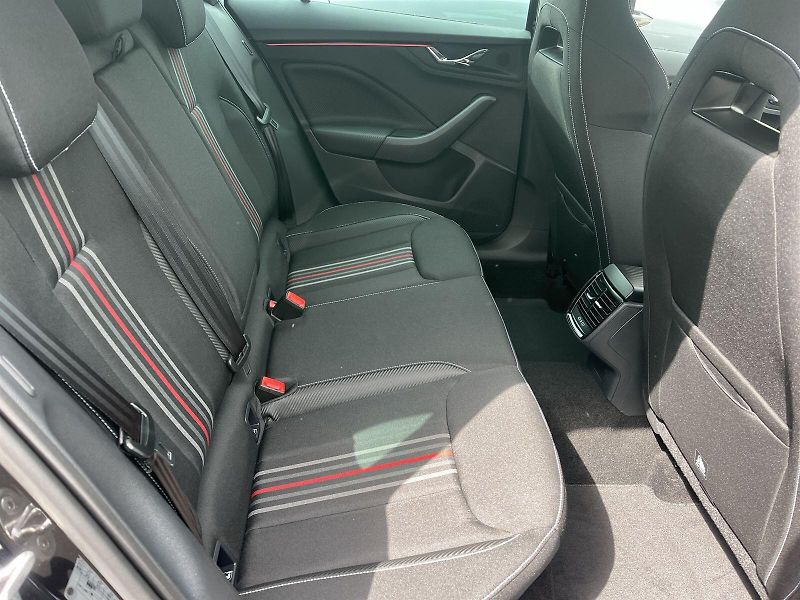 Škoda Scala (2026) 1.0 TSI 85 KW DSG Monte Carlo - fotka 13 z 27