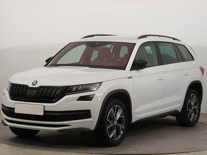 Škoda Kodiaq (2021) Sportline 2.0 TDI - fotka 2 z 14