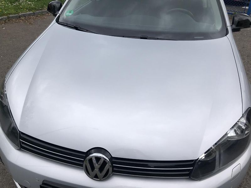 Volkswagen Golf Variant (2011) 2,0TDi STYLE nez. rezervace - fotka 19 z 68