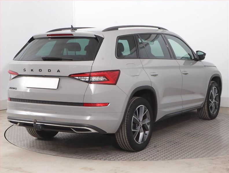 Škoda Kodiaq (2021) Sportline 1.5 TSI - fotka 5 z 18