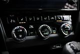 Škoda Octavia 3 FL Combi 2.0 TSI 169 kW RS - náhled 27