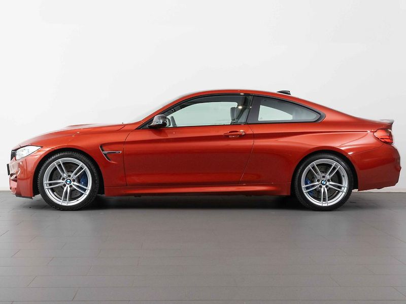 BMW M4 Coupé - fotka 3 z 19