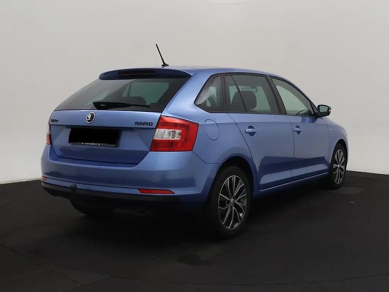 Škoda Rapid 1.2TSI 81kW Drive TZ - fotka 2 z 10