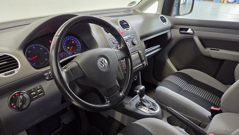Volkswagen Caddy - fotka 5 z 6