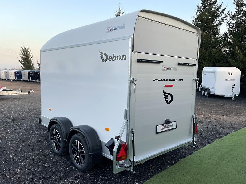 Debon (2026) C500 - boční výklopná stěna - fotka 18 z 30