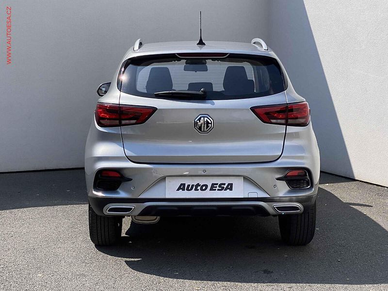 MG ZS (2023) 1.5, ČR, servis.kniha, LED - fotka 5 z 15