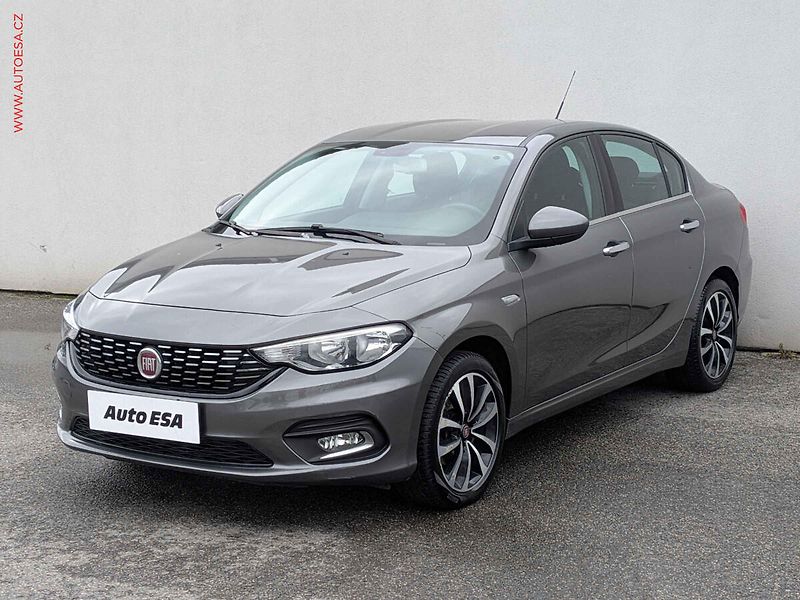 Fiat Tipo (2016) 1.6 MultiJet, AC, výhřev sed - fotka 3 z 16