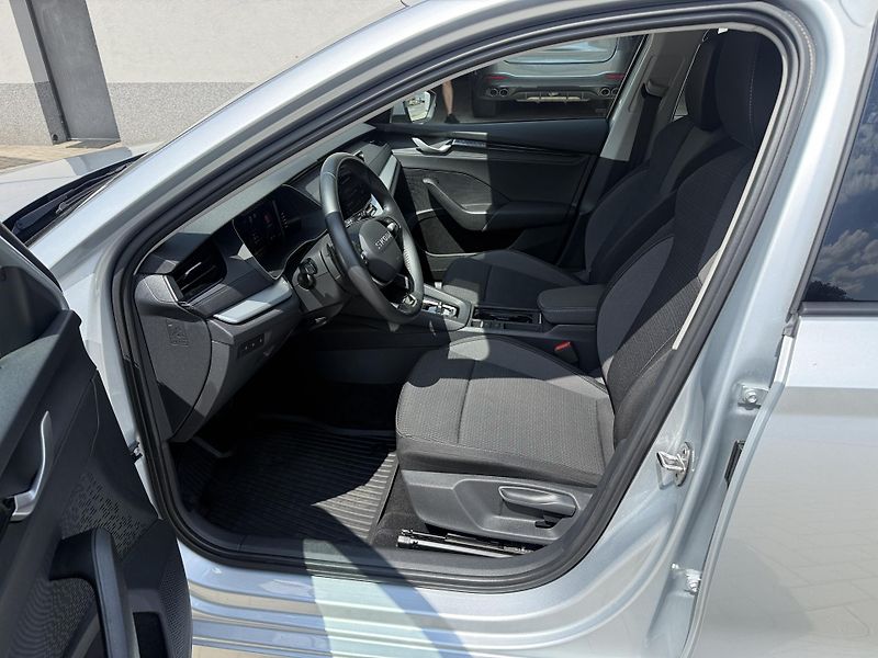 Škoda Octavia (2024) 2.0 TDI 110kw DSG - fotka 8 z 15