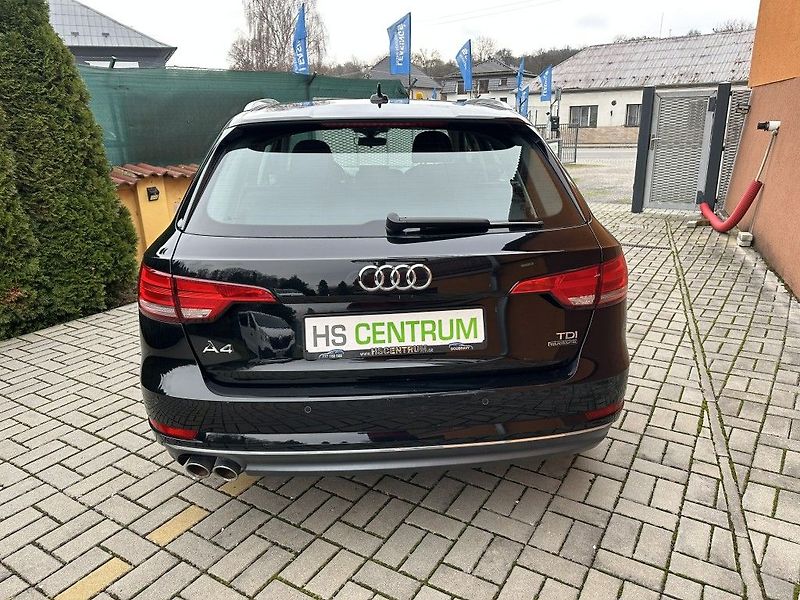 Audi A4 2.0 TDi 140kW Quattro 4x4 - fotka 4 z 26