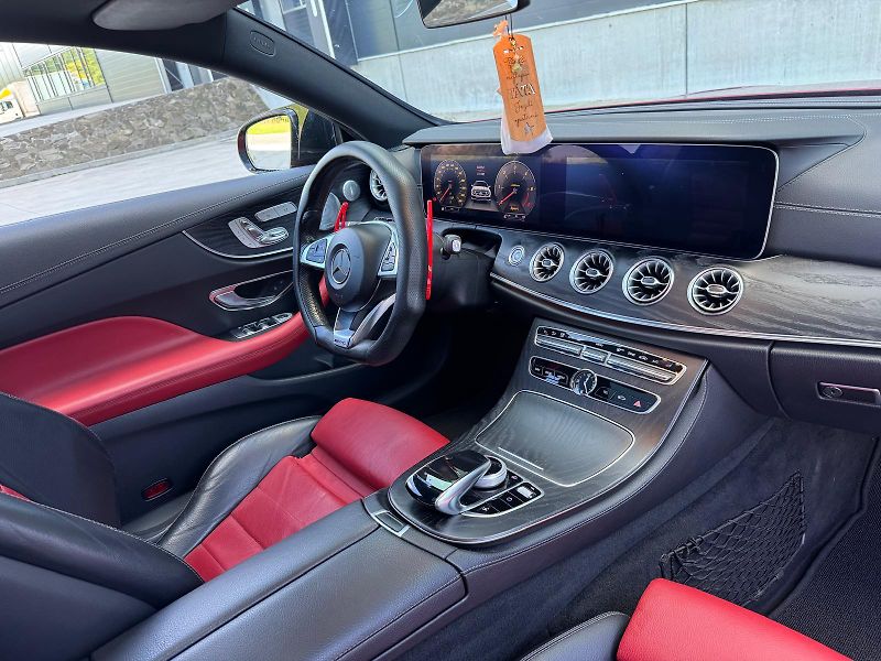 Mercedes-Benz Třídy E E-350CDi,AMG-PACKET,4X4 - fotka 20 z 29