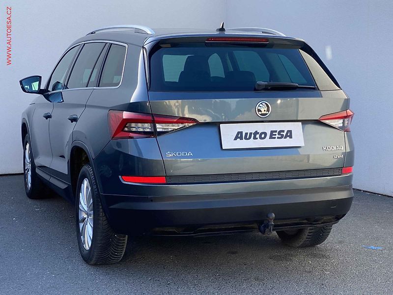 Škoda Kodiaq (2019) 2.0 TSi 4x4, Style, DSG, TZ - fotka 6 z 19