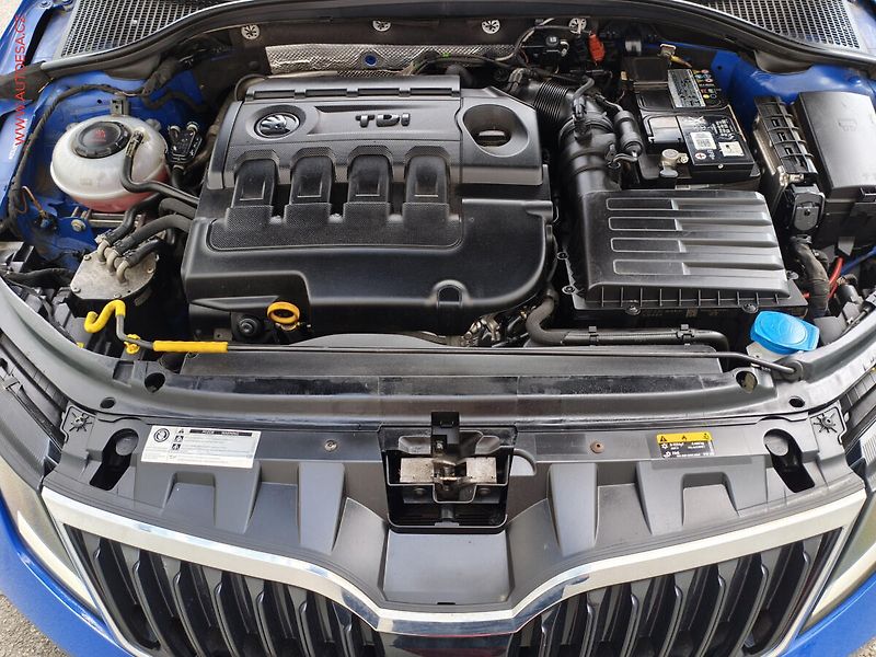 Škoda Octavia (2018) 2.0 TDi, ČR, Style, TZ, zmk. - fotka 7 z 21