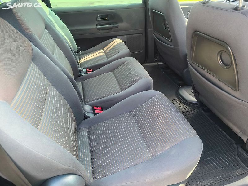 Seat Alhambra 1,9TDI,BEZ KOROZE,7MÍST,TZ,ALU - fotka 7 z 18