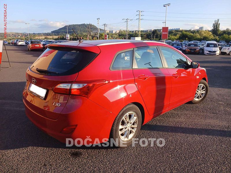 Hyundai i30 (2014) 1.6 CVVT, 1.maj,ČR, AC, tempo - fotka 2 z 3