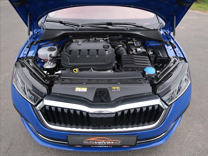 Škoda Octavia 2,0 TDi,DSG,Style,1majČR,DPH - fotka 22 z 26