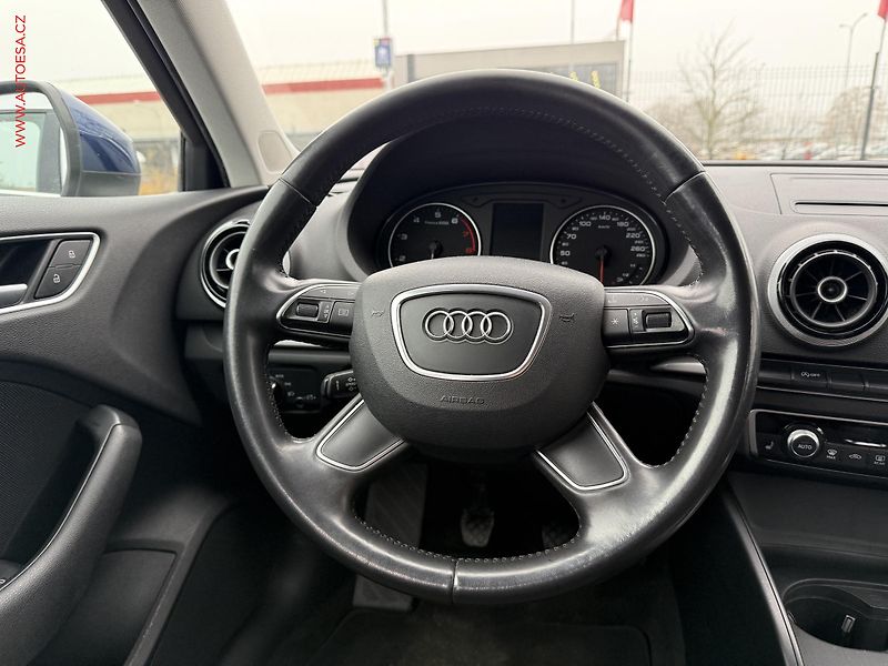 Audi A3 (2014) 1.2 TFSi, ČR, Attraction - fotka 14 z 18