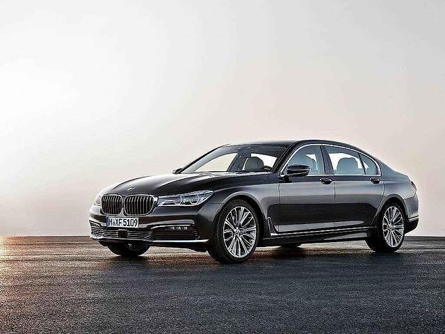 BMW řady 7.