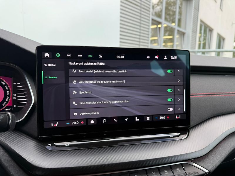 Škoda Octavia RS 2.0 TSI 195 KW DSG Combi - fotka 15 z 28