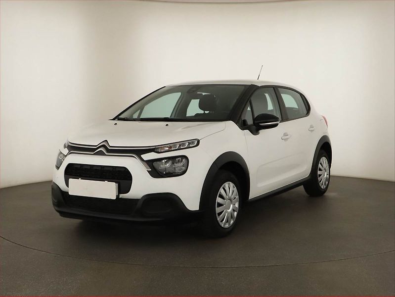 Citroën C3 (2021) 1.2 PureTech, ČR,1.maj - fotka 2 z 12