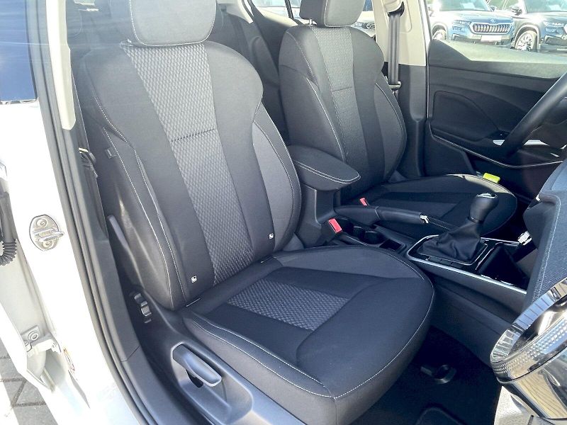 Škoda Fabia (2024) 1,0 TSI / 85 kW Top Selection - fotka 26 z 30