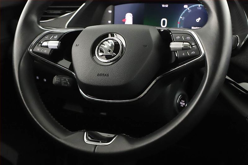 Škoda Octavia (2022) 2.0 TDI - fotka 8 z 20