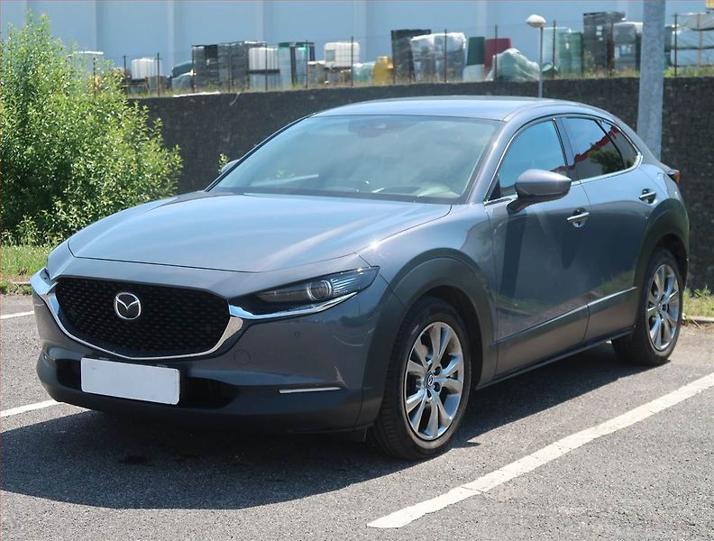 Mazda CX-30 (2020) Skyactiv-X 2.0 - fotka 2 z 20