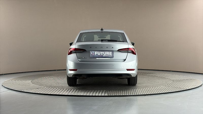 Škoda Octavia 2.0 TDI DSG Ambition - fotka 5 z 24