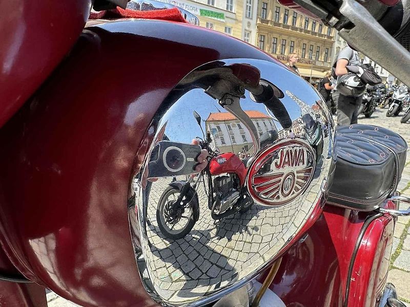 Motorkáři v Olomouci zahájili novou sezónu.