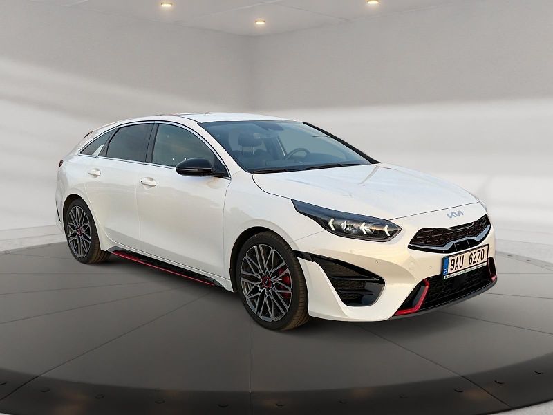 Kia ProCeed (2023) GT 1.6T-GDI 150kW CZ DPH - fotka 3 z 11