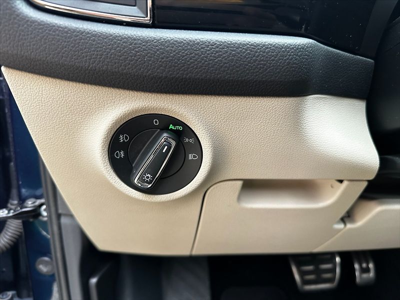 Škoda Kodiaq 2,0 FSI 158kW-4x4-CZ-servis-vý - fotka 24 z 51