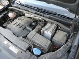 Volkswagen Sharan 2,0 TDi 110kW serviska, závěs - náhled 42