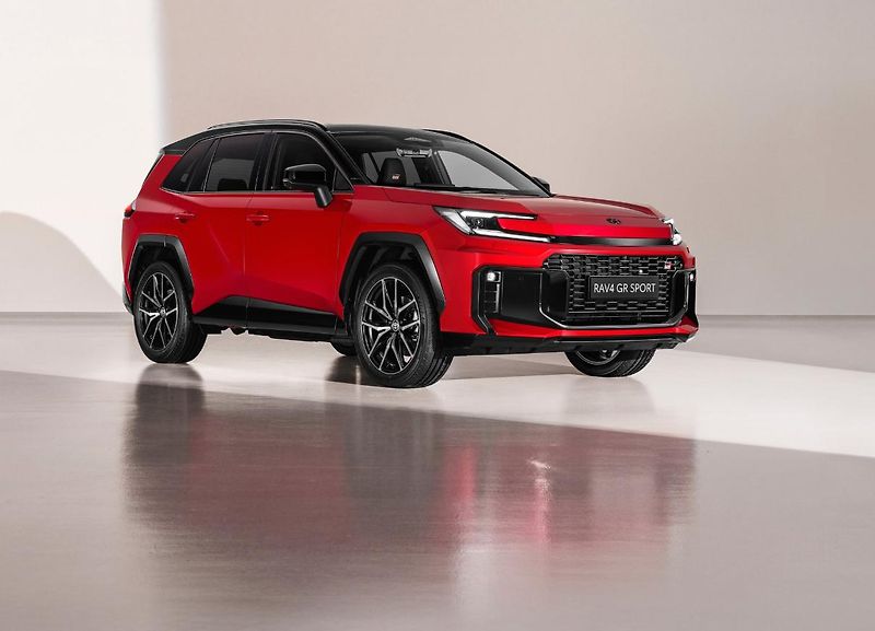 Toyota RAV4 (2026) NG26 2.5 HEV 4X4 - GR Sport - fotka 8 z 16