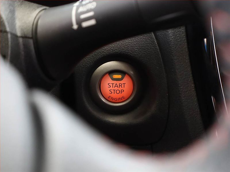 Nissan Juke (2015) 1.2 DIG-T, po STK, v provozu - fotka 17 z 17