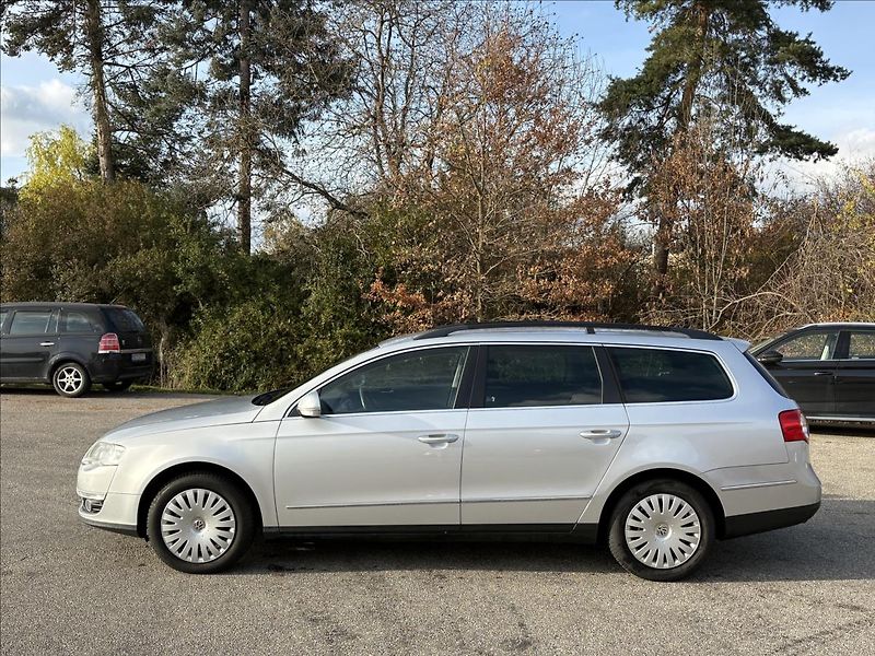 Volkswagen Passat 1,4 TSi 90kW,PDC,Výhřev,OrigKm - fotka 27 z 29