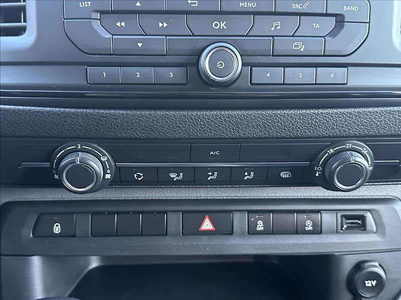 Opel Vivaro 2,0 CDTI 150PS  L2 Kombi-6 Enj - fotka 27 z 53