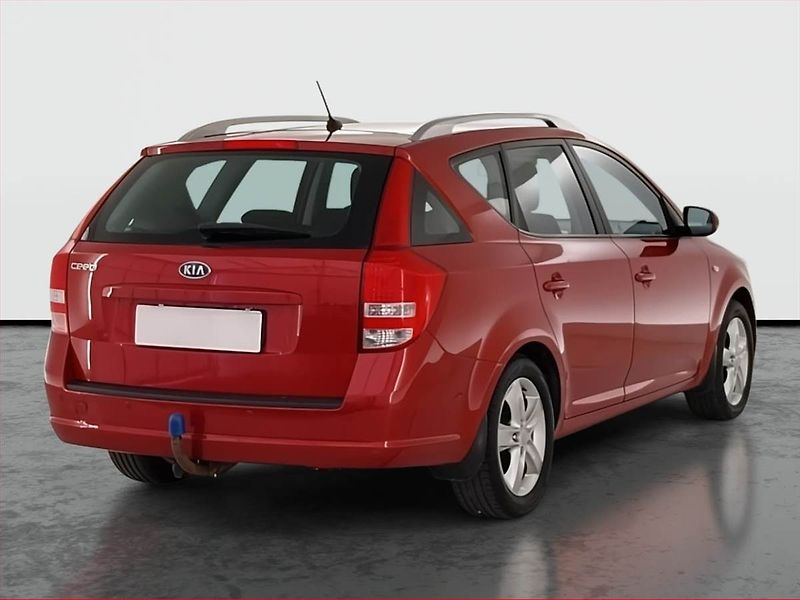 Kia Ceed (2011) 1.4 CVVT, ČR,1.maj, Serv.kniha - fotka 5 z 18