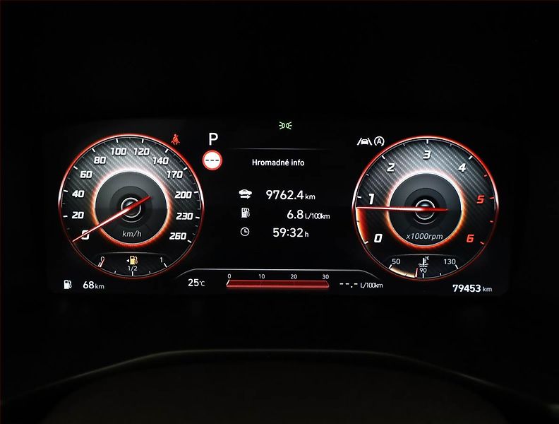 Hyundai Santa Fe (2022) 2.2 CRDi - fotka 9 z 21