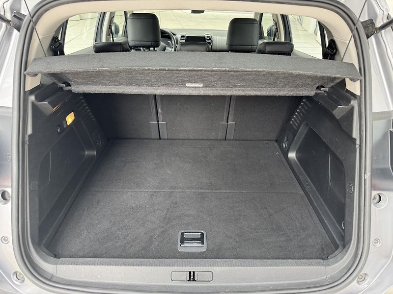 Citroën C5 Aircross (2021) PlugIn Hybrid 165kW Business - fotka 22 z 43