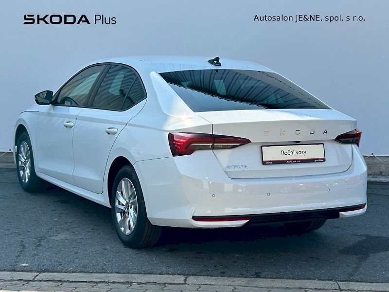 Škoda Octavia (2025) Selection 1.5 TSI 85 kW - fotka 7 z 31