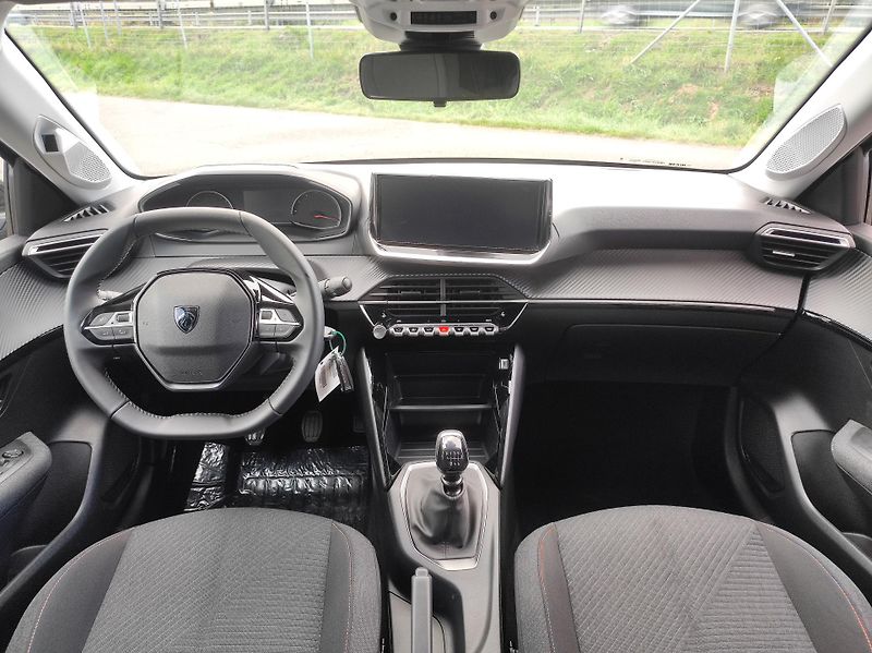 Peugeot 208 (2026) EDITION Turbo 100 MAN6 - fotka 11 z 19